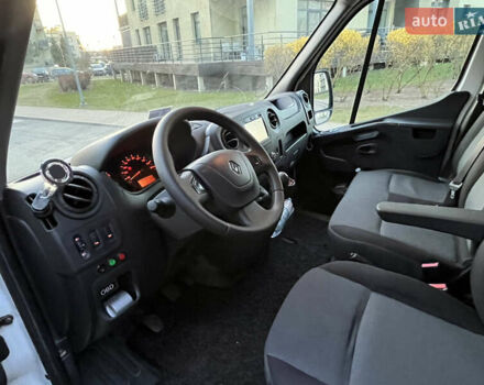 Білий Рено Мастєр, об'ємом двигуна 2.3 л та пробігом 278 тис. км за 18121 $, фото 7 на Automoto.ua