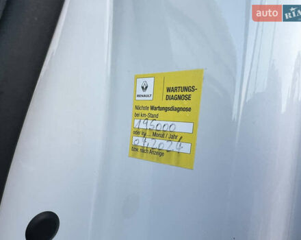 Білий Рено Мастєр, об'ємом двигуна 2.3 л та пробігом 240 тис. км за 17300 $, фото 36 на Automoto.ua