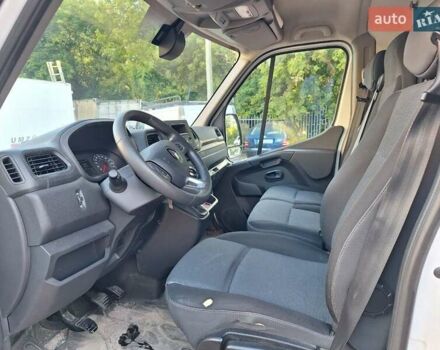 Білий Рено Мастєр, об'ємом двигуна 2.3 л та пробігом 176 тис. км за 17899 $, фото 6 на Automoto.ua