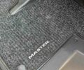 Белый Рено Мастер, объемом двигателя 2.3 л и пробегом 296 тыс. км за 17500 $, фото 14 на Automoto.ua
