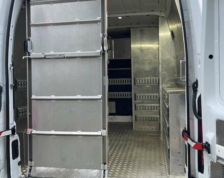 Белый Рено Мастер, объемом двигателя 2.3 л и пробегом 186 тыс. км за 16900 $, фото 8 на Automoto.ua