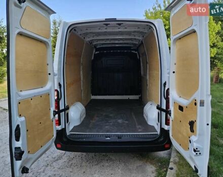 Белый Рено Мастер, объемом двигателя 2.3 л и пробегом 185 тыс. км за 16750 $, фото 69 на Automoto.ua