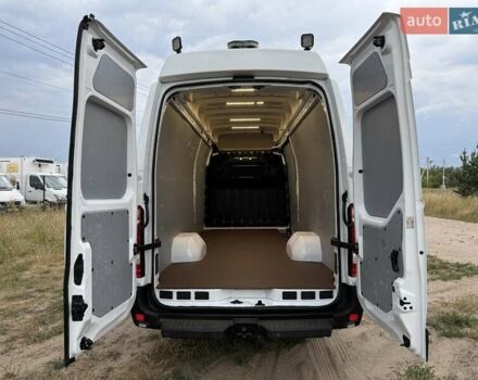 Белый Рено Мастер, объемом двигателя 2.3 л и пробегом 197 тыс. км за 23600 $, фото 21 на Automoto.ua