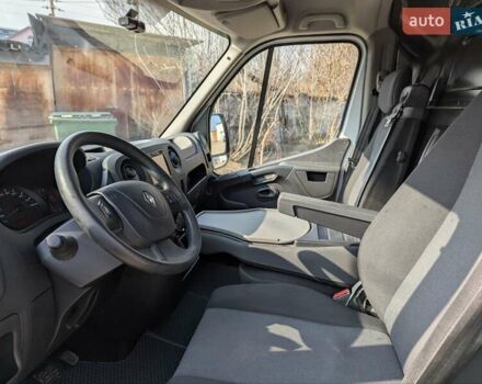 Белый Рено Мастер, объемом двигателя 2.3 л и пробегом 270 тыс. км за 14100 $, фото 11 на Automoto.ua