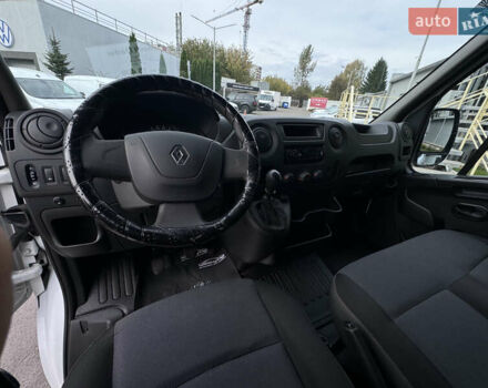 Белый Рено Мастер, объемом двигателя 2.3 л и пробегом 301 тыс. км за 14900 $, фото 37 на Automoto.ua