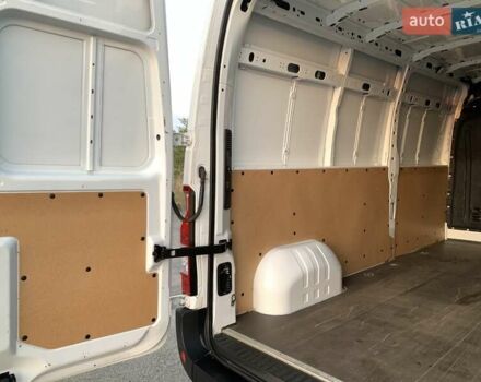 Білий Рено Мастєр, об'ємом двигуна 2.3 л та пробігом 190 тис. км за 17500 $, фото 28 на Automoto.ua