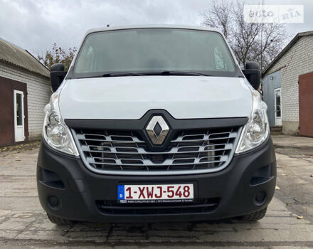 Белый Рено Мастер, объемом двигателя 2.3 л и пробегом 157 тыс. км за 16600 $, фото 1 на Automoto.ua
