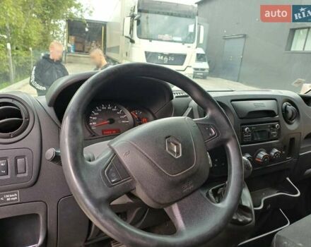 Белый Рено Мастер, объемом двигателя 2.3 л и пробегом 370 тыс. км за 14900 $, фото 12 на Automoto.ua