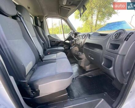 Белый Рено Мастер, объемом двигателя 2.3 л и пробегом 228 тыс. км за 18999 $, фото 37 на Automoto.ua