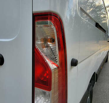 Рено Мастер 2019 в Кропивницком (Кировограде) на Automoto.ua Белый Рено Мастер, объемом двигателя 2.3 л и пробегом 355 тыс. км за 18299 $, фото 3 на Automoto.ua