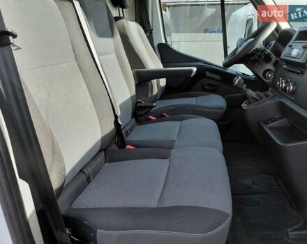 Белый Рено Мастер, объемом двигателя 2.3 л и пробегом 179 тыс. км за 19600 $, фото 42 на Automoto.ua