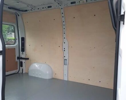 Белый Рено Мастер, объемом двигателя 2.3 л и пробегом 257 тыс. км за 18200 $, фото 13 на Automoto.ua