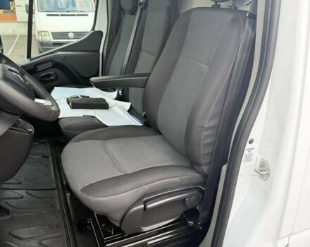 Белый Рено Мастер, объемом двигателя 2.3 л и пробегом 305 тыс. км за 18700 $, фото 32 на Automoto.ua