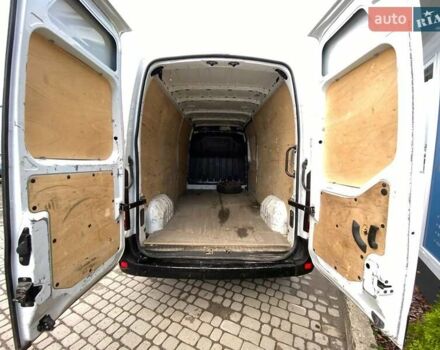 Білий Рено Мастєр, об'ємом двигуна 2.3 л та пробігом 227 тис. км за 15900 $, фото 26 на Automoto.ua