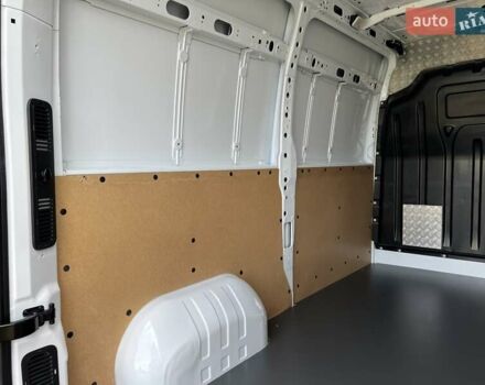 Белый Рено Мастер, объемом двигателя 2.3 л и пробегом 200 тыс. км за 18999 $, фото 15 на Automoto.ua