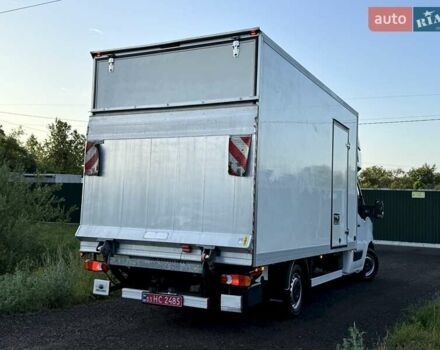 Белый Рено Мастер, объемом двигателя 2.3 л и пробегом 256 тыс. км за 21500 $, фото 7 на Automoto.ua