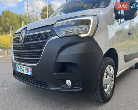 Белый Рено Мастер, объемом двигателя 2.3 л и пробегом 280 тыс. км за 17900 $, фото 13 на Automoto.ua