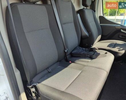 Рено Мастер 2020 в Хмельницком на Automoto.ua Белый Рено Мастер, объемом двигателя 2.3 л и пробегом 128 тыс. км за 18500 $, фото 10 на Automoto.ua