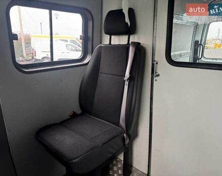 Белый Рено Мастер, объемом двигателя 2.3 л и пробегом 229 тыс. км за 16949 $, фото 37 на Automoto.ua