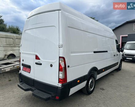 Белый Рено Мастер, объемом двигателя 2.3 л и пробегом 117 тыс. км за 21700 $, фото 4 на Automoto.ua