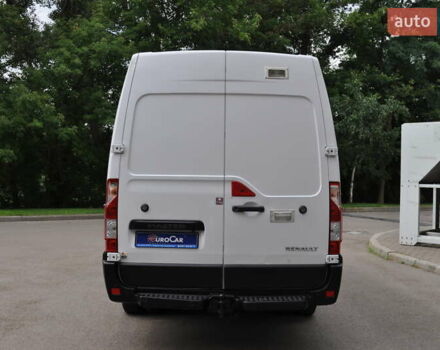 Белый Рено Мастер, объемом двигателя 2.3 л и пробегом 175 тыс. км за 24800 $, фото 8 на Automoto.ua