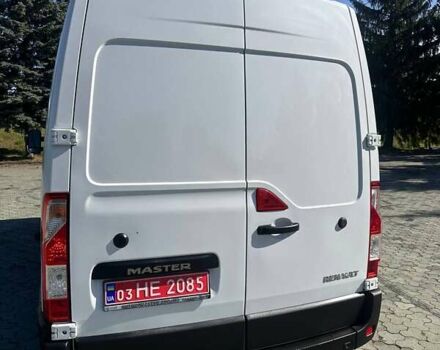 Белый Рено Мастер, объемом двигателя 2.3 л и пробегом 196 тыс. км за 18900 $, фото 10 на Automoto.ua