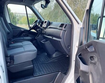 Белый Рено Мастер, объемом двигателя 2.3 л и пробегом 180 тыс. км за 18700 $, фото 29 на Automoto.ua