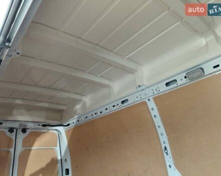Белый Рено Мастер, объемом двигателя 2.3 л и пробегом 179 тыс. км за 19600 $, фото 15 на Automoto.ua