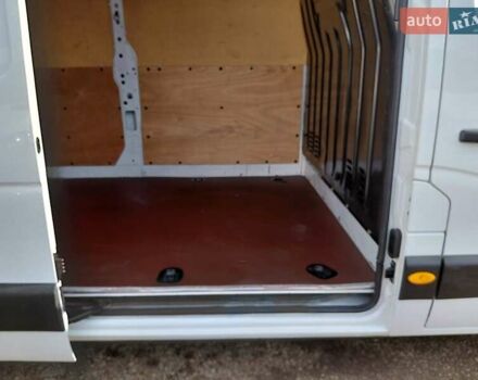 Белый Рено Мастер, объемом двигателя 2.3 л и пробегом 179 тыс. км за 19600 $, фото 16 на Automoto.ua