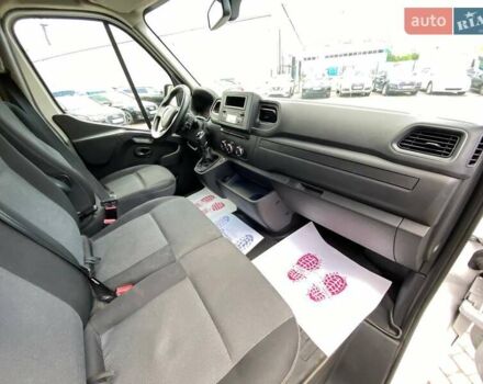 Білий Рено Мастєр, об'ємом двигуна 2.3 л та пробігом 227 тис. км за 15900 $, фото 23 на Automoto.ua