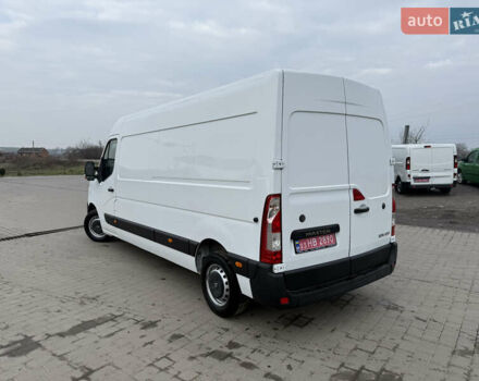 Белый Рено Мастер, объемом двигателя 2.3 л и пробегом 147 тыс. км за 19750 $, фото 5 на Automoto.ua