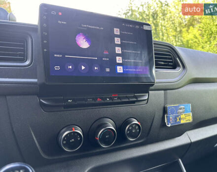 Белый Рено Мастер, объемом двигателя 2.3 л и пробегом 290 тыс. км за 23800 $, фото 35 на Automoto.ua