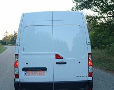Белый Рено Мастер, объемом двигателя 2.3 л и пробегом 141 тыс. км за 24500 $, фото 1 на Automoto.ua