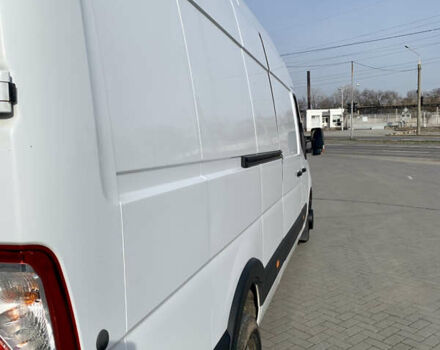 Белый Рено Мастер, объемом двигателя 2.3 л и пробегом 239 тыс. км за 24900 $, фото 26 на Automoto.ua