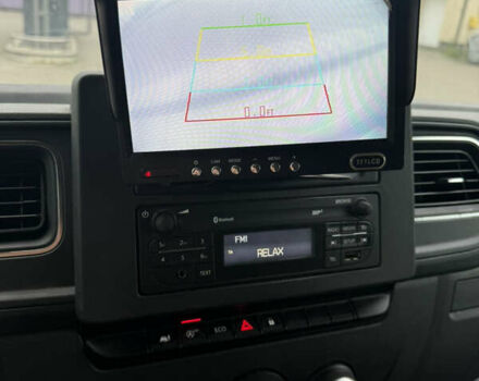 Білий Рено Мастєр, об'ємом двигуна 2.3 л та пробігом 270 тис. км за 16950 $, фото 24 на Automoto.ua