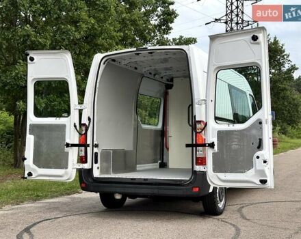 Белый Рено Мастер, объемом двигателя 2.3 л и пробегом 260 тыс. км за 17800 $, фото 16 на Automoto.ua