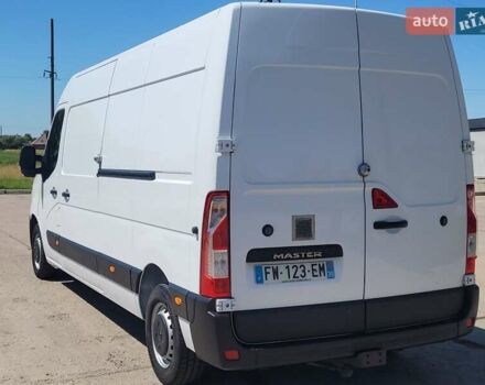 Білий Рено Мастєр, об'ємом двигуна 2.3 л та пробігом 193 тис. км за 18700 $, фото 3 на Automoto.ua
