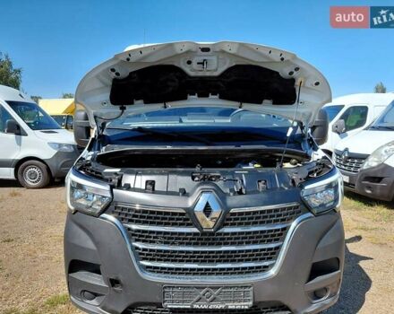 Білий Рено Мастєр, об'ємом двигуна 2.3 л та пробігом 255 тис. км за 17600 $, фото 11 на Automoto.ua