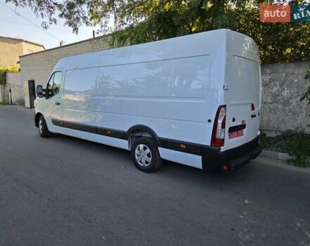 Белый Рено Мастер, объемом двигателя 0 л и пробегом 192 тыс. км за 22400 $, фото 4 на Automoto.ua