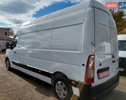Белый Рено Мастер, объемом двигателя 2.3 л и пробегом 179 тыс. км за 19600 $, фото 6 на Automoto.ua