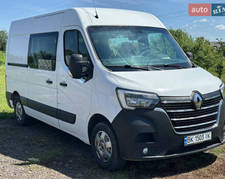 Белый Рено Мастер, объемом двигателя 2.3 л и пробегом 287 тыс. км за 17200 $, фото 5 на Automoto.ua