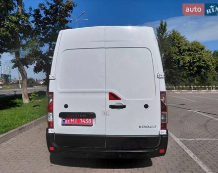 Белый Рено Мастер, объемом двигателя 2.3 л и пробегом 205 тыс. км за 17600 $, фото 8 на Automoto.ua