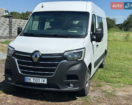 Белый Рено Мастер, объемом двигателя 2.3 л и пробегом 287 тыс. км за 17200 $, фото 4 на Automoto.ua