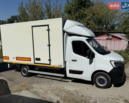 Белый Рено Мастер, объемом двигателя 0 л и пробегом 248 тыс. км за 21700 $, фото 66 на Automoto.ua