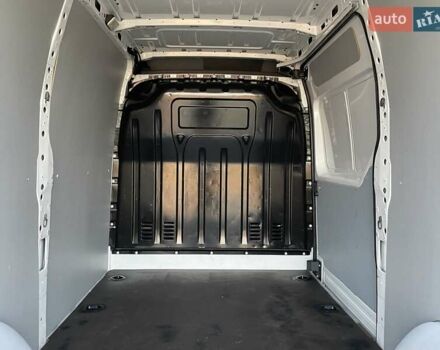 Белый Рено Мастер, объемом двигателя 2.3 л и пробегом 180 тыс. км за 18900 $, фото 71 на Automoto.ua
