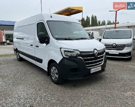 Белый Рено Мастер, объемом двигателя 2.3 л и пробегом 239 тыс. км за 20999 $, фото 4 на Automoto.ua