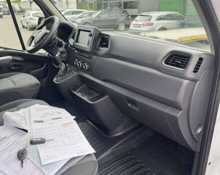 Белый Рено Мастер, объемом двигателя 2.3 л и пробегом 257 тыс. км за 18900 $, фото 51 на Automoto.ua