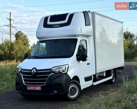 Белый Рено Мастер, объемом двигателя 2.3 л и пробегом 256 тыс. км за 21500 $, фото 1 на Automoto.ua