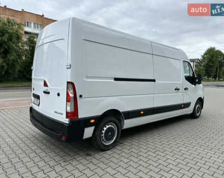 Белый Рено Мастер, объемом двигателя 2.3 л и пробегом 197 тыс. км за 19600 $, фото 13 на Automoto.ua