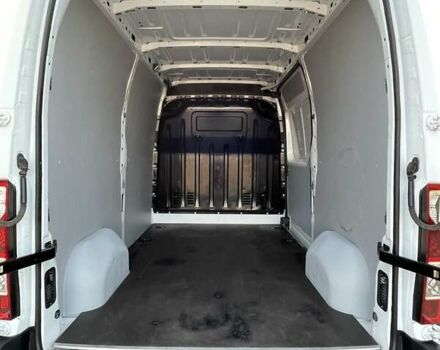 Белый Рено Мастер, объемом двигателя 2.3 л и пробегом 180 тыс. км за 18700 $, фото 39 на Automoto.ua